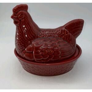 Red Hen On Nest Oval Covered Casserole Serving Dish Farmhouse